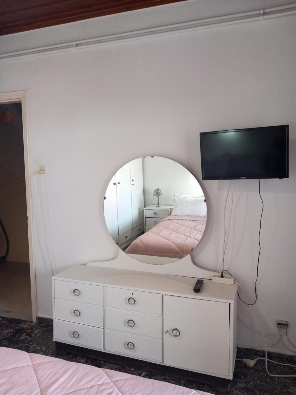 Katerinas Apartmens مدينة سكياثوس المظهر الخارجي الصورة