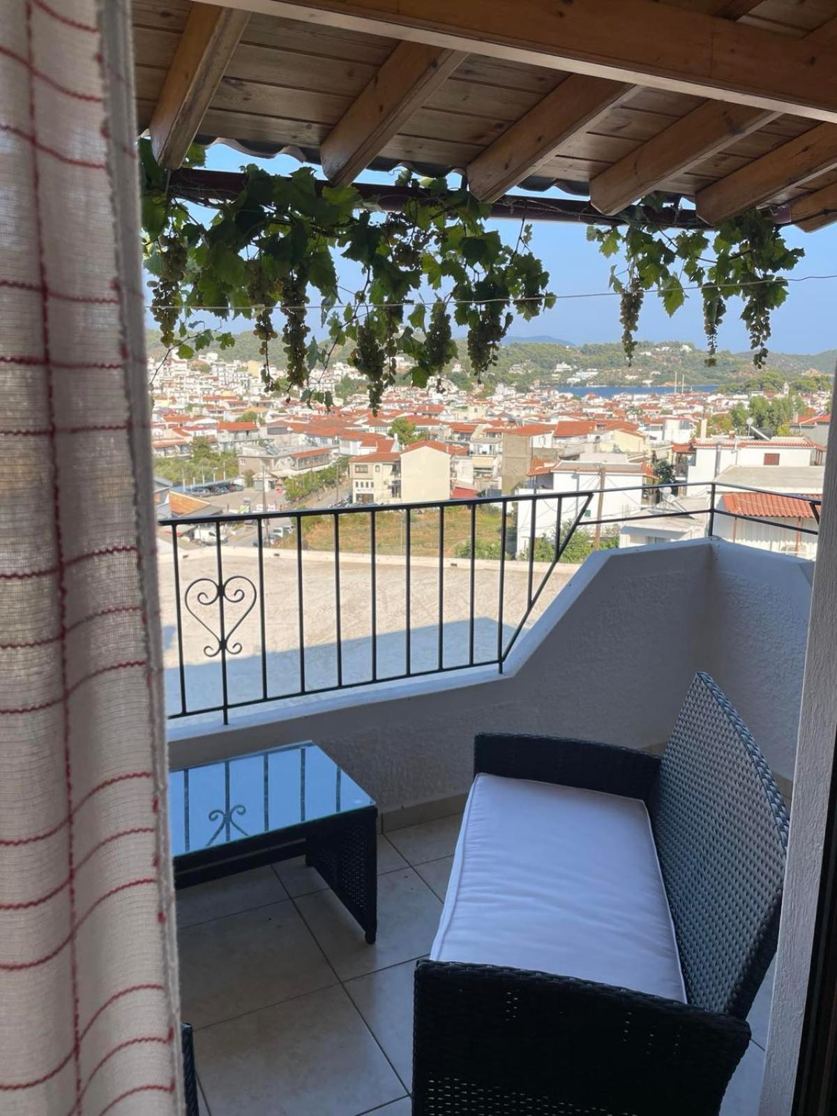 Katerinas Apartmens مدينة سكياثوس المظهر الخارجي الصورة